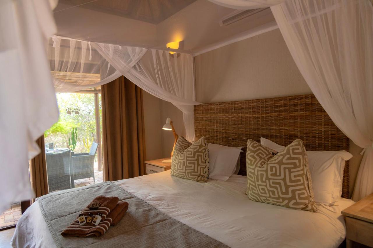 Giraffe Lodge Hoedspruit Exterior photo
