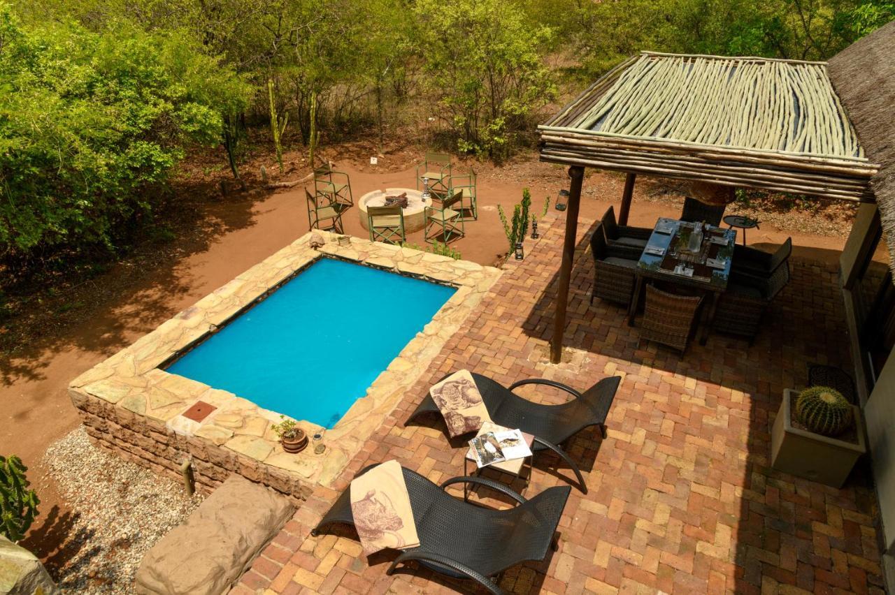 Giraffe Lodge Hoedspruit Exterior photo